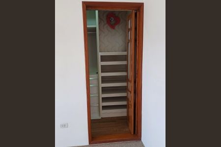 Casa à venda com 160m², 3 quartos e 4 vagasQuarto