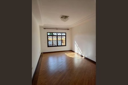Casa à venda com 160m², 3 quartos e 4 vagasQuarto
