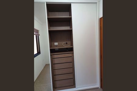 Casa à venda com 160m², 3 quartos e 4 vagasQuarto