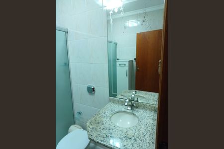 Casa à venda com 160m², 3 quartos e 4 vagasBanheiro