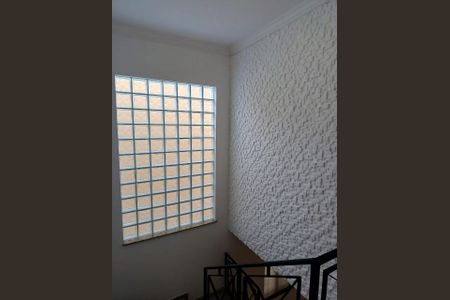 Casa à venda com 160m², 3 quartos e 4 vagasSala
