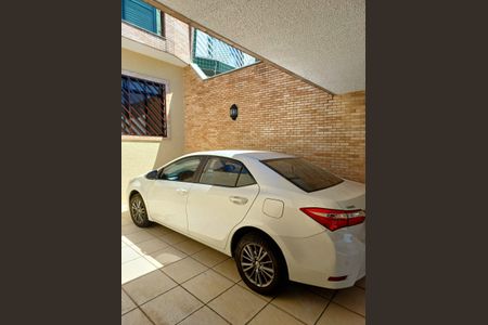 Casa à venda com 160m², 3 quartos e 4 vagasÁrea externa