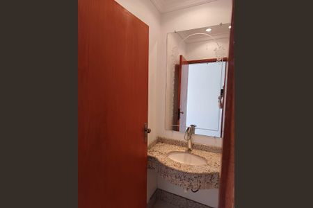 Casa à venda com 160m², 3 quartos e 4 vagasLavabo
