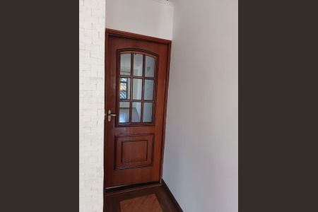 Casa à venda com 160m², 3 quartos e 4 vagasCorredor