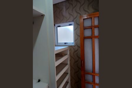 Casa à venda com 160m², 3 quartos e 4 vagasCloset