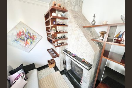 Apartamento à venda com 126m², 3 quartos e 2 vagas Apartamento à venda com 126m², 3 quartos e 2 vagasSala de TV