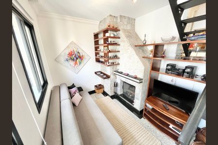 Apartamento à venda com 126m², 3 quartos e 2 vagas Apartamento à venda com 126m², 3 quartos e 2 vagasSala de TV