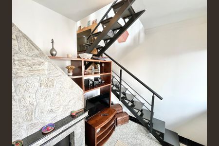 Apartamento à venda com 126m², 3 quartos e 2 vagas Apartamento à venda com 126m², 3 quartos e 2 vagasSala de TV