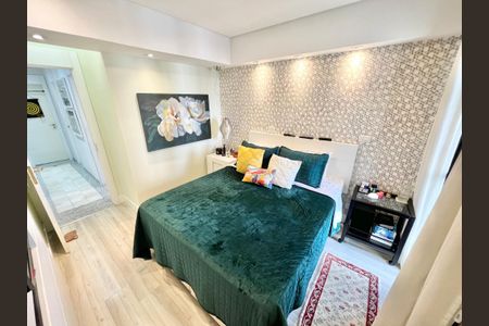 Apartamento à venda com 126m², 3 quartos e 2 vagas Apartamento à venda com 126m², 3 quartos e 2 vagasQuarto 1 - Suíte