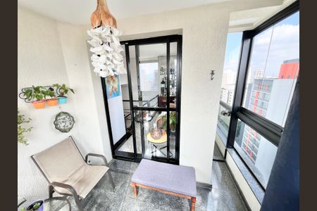 Apartamento à venda com 126m², 3 quartos e 2 vagas Apartamento à venda com 126m², 3 quartos e 2 vagasVaranda da Sala