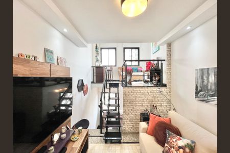 Apartamento à venda com 126m², 3 quartos e 2 vagas Apartamento à venda com 126m², 3 quartos e 2 vagasSala