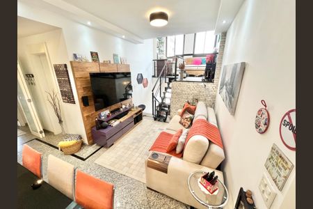 Apartamento à venda com 126m², 3 quartos e 2 vagas Apartamento à venda com 126m², 3 quartos e 2 vagasSala