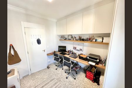 Apartamento à venda com 126m², 3 quartos e 2 vagas Apartamento à venda com 126m², 3 quartos e 2 vagasQuarto 2 / Escritório