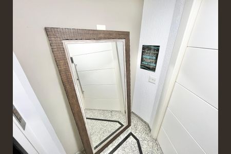 Apartamento à venda com 126m², 3 quartos e 2 vagas Apartamento à venda com 126m², 3 quartos e 2 vagasHall de entrada do apartamento