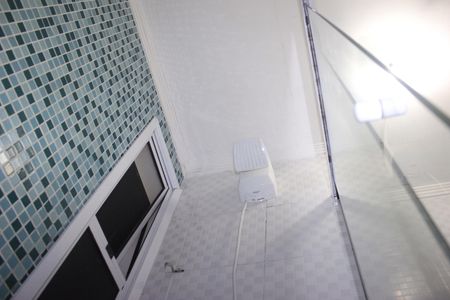 Apartamento à venda com 64m², 2 quartos e 1 vagaBanheiro social