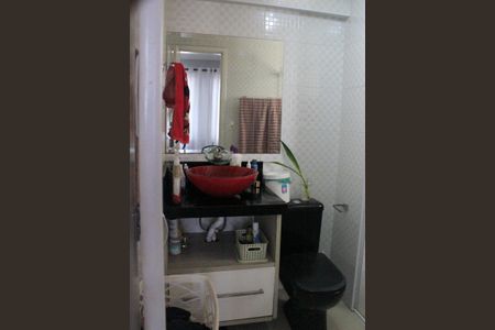 Apartamento à venda com 64m², 2 quartos e 1 vagaBanheiro da Suíte