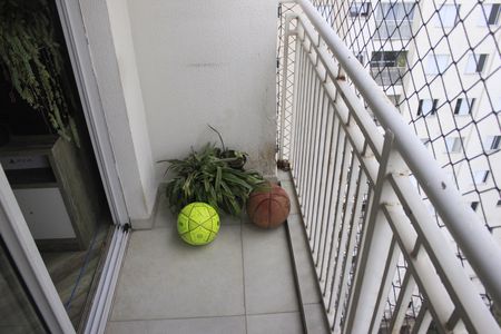 Apartamento à venda com 64m², 2 quartos e 1 vagaVaranda