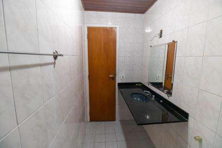 Apartamento à venda com 132m², 3 quartos e 1 vaga Apartamento à venda com 132m², 3 quartos e 1 vagaBanheiro