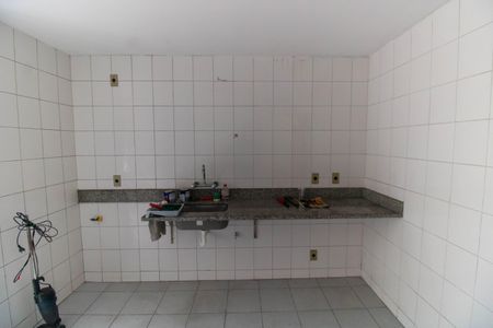Apartamento à venda com 132m², 3 quartos e 1 vaga Apartamento à venda com 132m², 3 quartos e 1 vagaCozinha e Área de Serviço