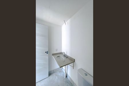 Apartamento à venda com 75m², 2 quartos e 1 vagaBanheiro da Suíte