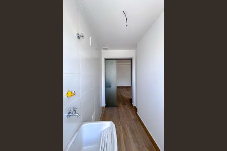 Apartamento à venda com 75m², 2 quartos e 1 vagaÁrea de Serviço