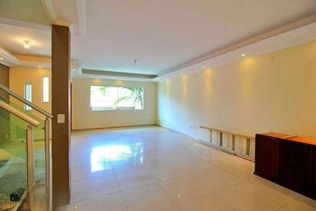 Apartamento para alugar com 175m², 2 quartos e 1 vagaSala