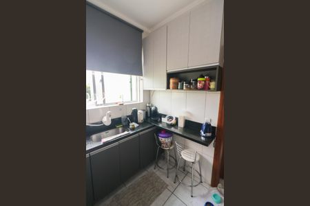 Apartamento para alugar com 75m², 2 quartos e 2 vagasCozinha