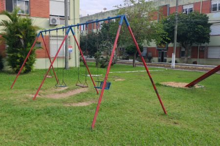 Apartamento para alugar com 75m², 2 quartos e 2 vagasÁrea comum - Playground