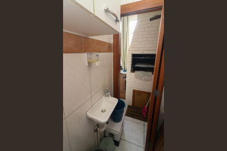 Apartamento para alugar com 75m², 2 quartos e 2 vagasLavabo