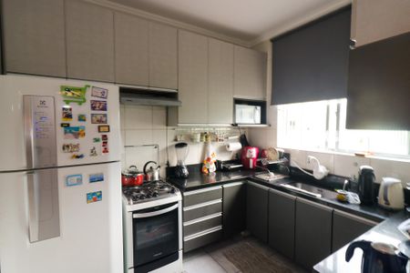 Apartamento para alugar com 75m², 2 quartos e 2 vagasCozinha