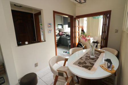 Apartamento para alugar com 75m², 2 quartos e 2 vagasSala de Jantar