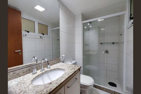 Apartamento à venda com 75m², 3 quartos e 1 vaga Apartamento à venda com 75m², 3 quartos e 1 vagaBanheiro da Suíte