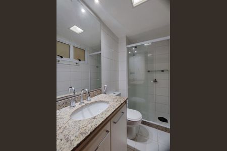 Apartamento à venda com 75m², 3 quartos e 1 vaga Apartamento à venda com 75m², 3 quartos e 1 vagaBanheiro da Suíte