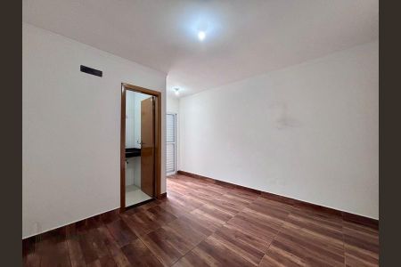 Foto 01 de casa à venda com 3 quartos, 124m² em Vila Medeiros, São Paulo