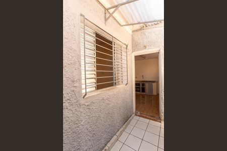 Casa para alugar com 55m², 2 quartos e sem vagaÁrea de Serviço