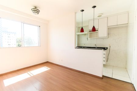 Sala de apartamento para alugar com 2 quartos, 50m² em Parque Savoi City, São Paulo
