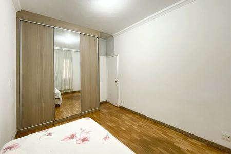 Apartamento para alugar com 130m², 3 quartos e sem vagaQuarto 3