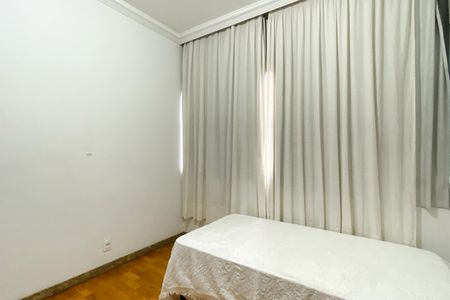 Apartamento para alugar com 130m², 3 quartos e sem vagaQuarto 2