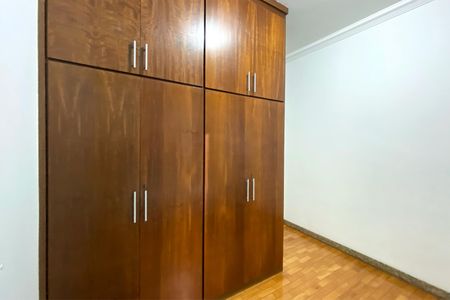 Apartamento para alugar com 130m², 3 quartos e sem vagaQuarto 2