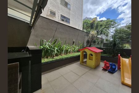 Apartamento à venda com 176m², 3 quartos e 3 vagas