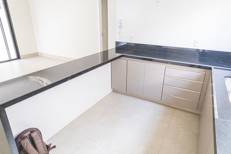 Apartamento à venda com 266m², 4 quartos e 3 vagasCozinha