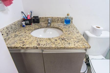 Apartamento à venda com 69m², 3 quartos e 2 vagasBanheiro Social