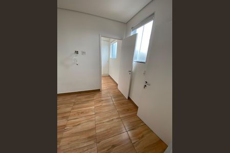 Casa para alugar com 1 quarto, 45m² em Jardim Santa Edwiges (grajau), São Paulo