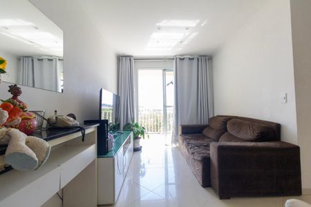 Sala de apartamento para alugar com 3 quartos, 59m² em Jardim Santa Maria, São Paulo