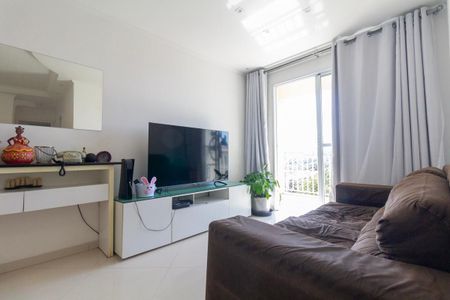 Sala de apartamento para alugar com 3 quartos, 59m² em Jardim Santa Maria, São Paulo