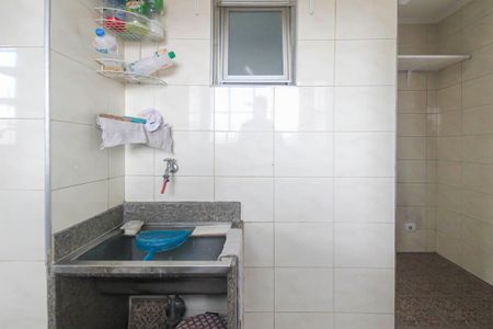 Apartamento para alugar com 60m², 2 quartos e 1 vagaÁrea de Serviço