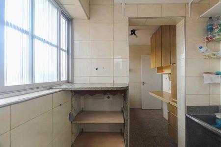 Apartamento para alugar com 60m², 2 quartos e 1 vagaÁrea de Serviço