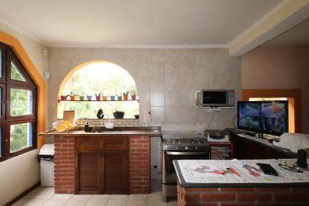 Casa de condomínio à venda com 300m², 3 quartos e sem vaga Casa de condomínio à venda com 300m², 3 quartos e sem vagaCozinha