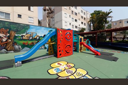 Apartamento para alugar com 57m², 2 quartos e 1 vagaÁrea comum - Playground