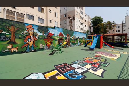 Apartamento para alugar com 57m², 2 quartos e 1 vagaÁrea comum - Playground